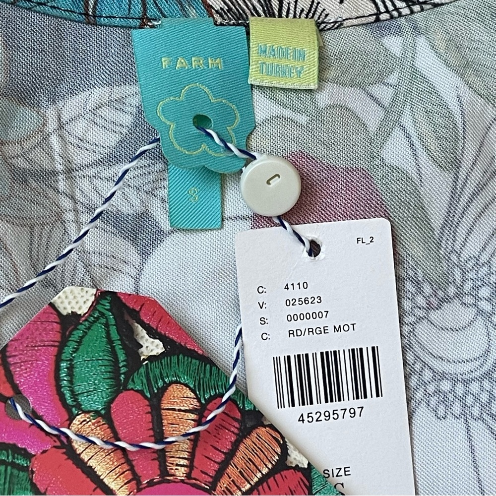 NWT Farm Rio Anthropologie Floral Blouse White Red Green Size S Small - Picture 7 of 7